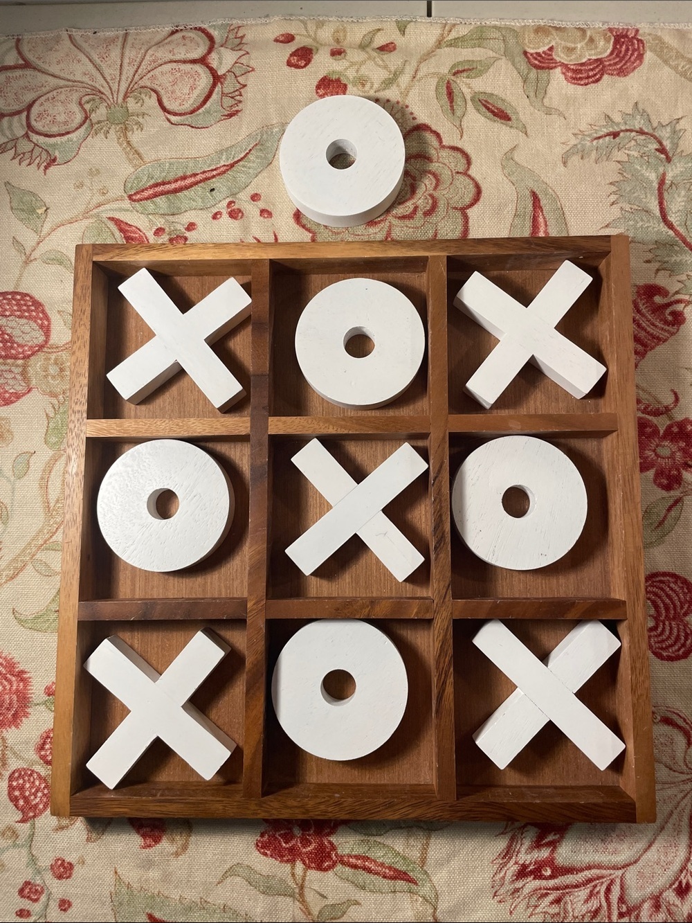 Tradeopia Handcrafted Wooden Tic Tac Toe Game Set — White Pieces